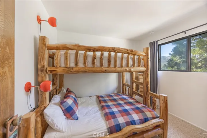 170 N Eureka Drive, Big Bear Lake, California 92315