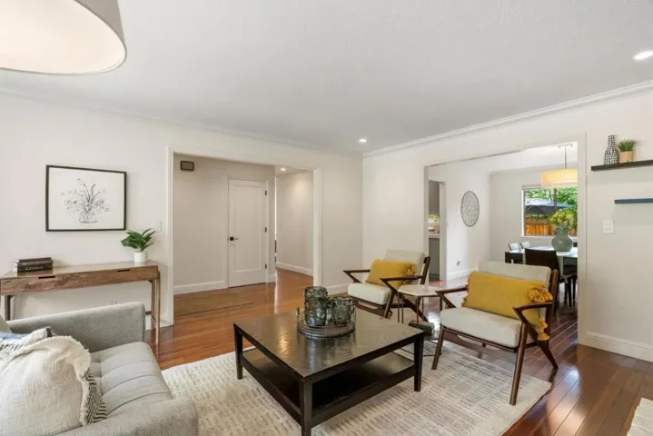 105 Quarry Lane, Santa Cruz, California 95060