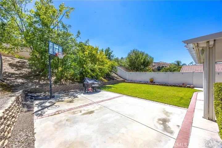 23187 Coffee Berry, Corona, California 92883
