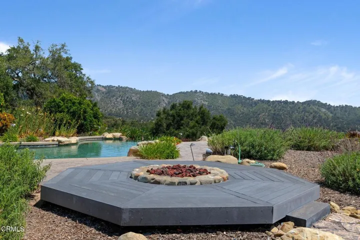 48-Fire Pit