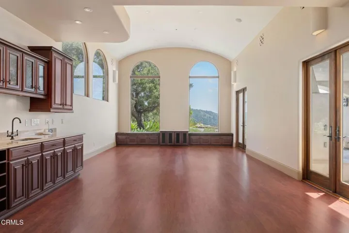34-Great Room