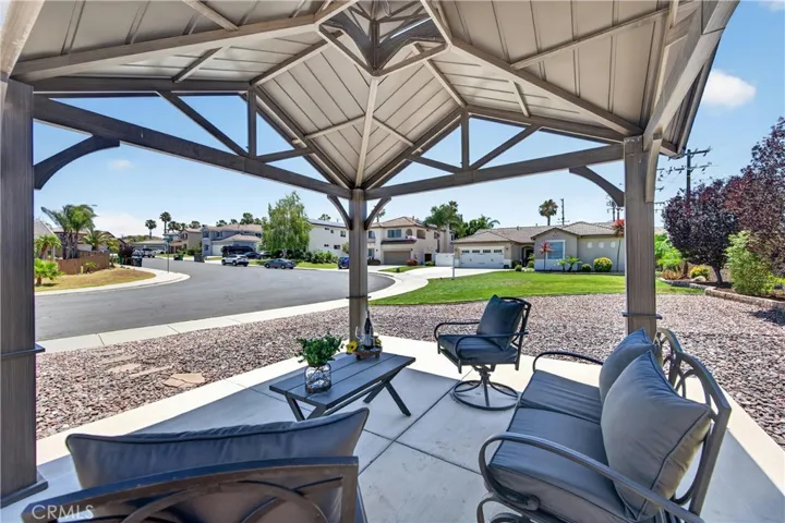 Your private gazebo on oversized lot!