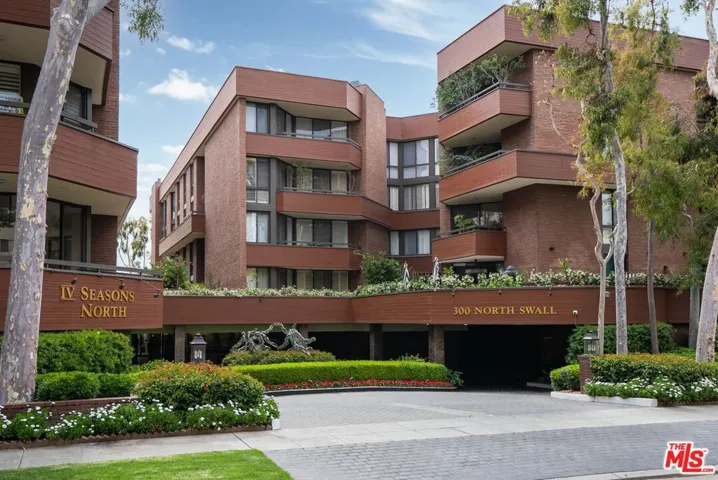 300 N Swall Drive 407, Beverly Hills, California 90211
