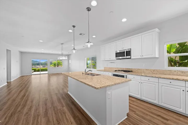 , Fallbrook, California 92028