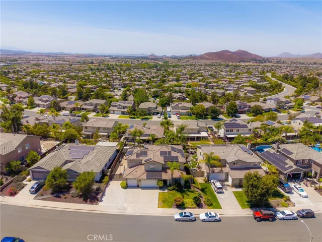 32304 Daisy, Winchester, California 92596