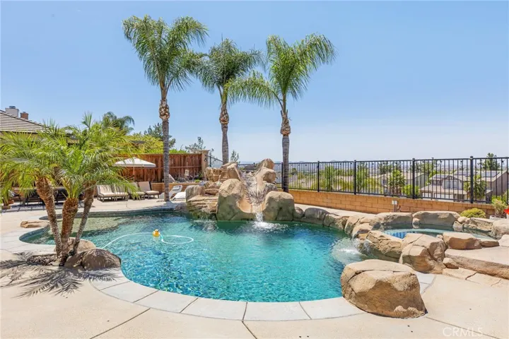 32304 Daisy, Winchester, California 92596
