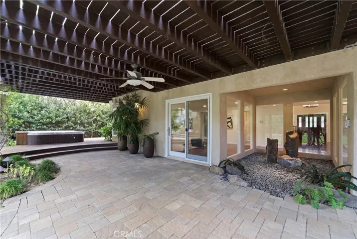5620 Middle Crest, Agoura Hills, California 91301