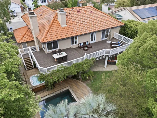 5620 Middle Crest, Agoura Hills, California 91301