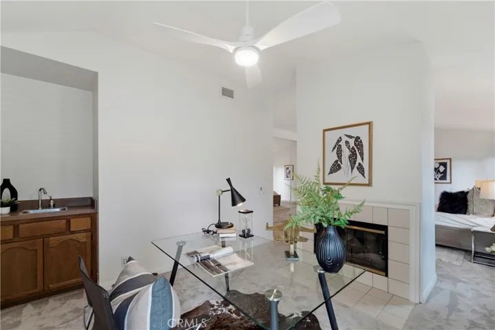 5620 Middle Crest, Agoura Hills, California 91301