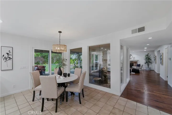 5620 Middle Crest, Agoura Hills, California 91301