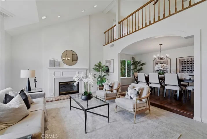 5620 Middle Crest, Agoura Hills, California 91301