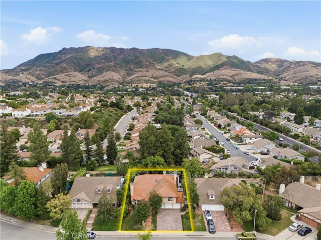 5620 Middle Crest, Agoura Hills, California 91301