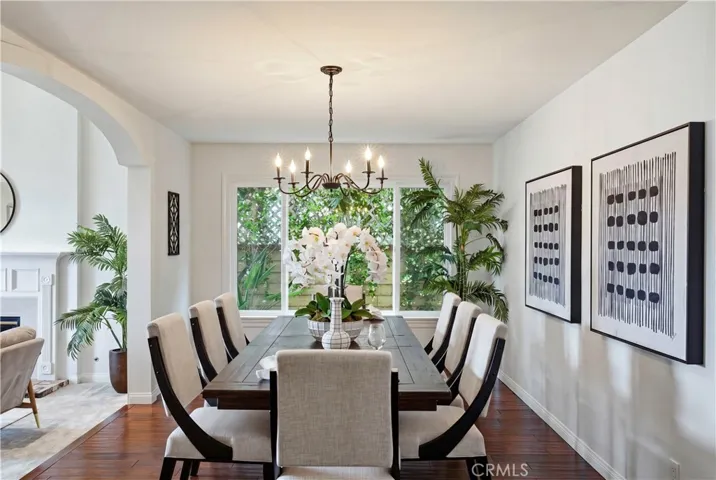 5620 Middle Crest, Agoura Hills, California 91301