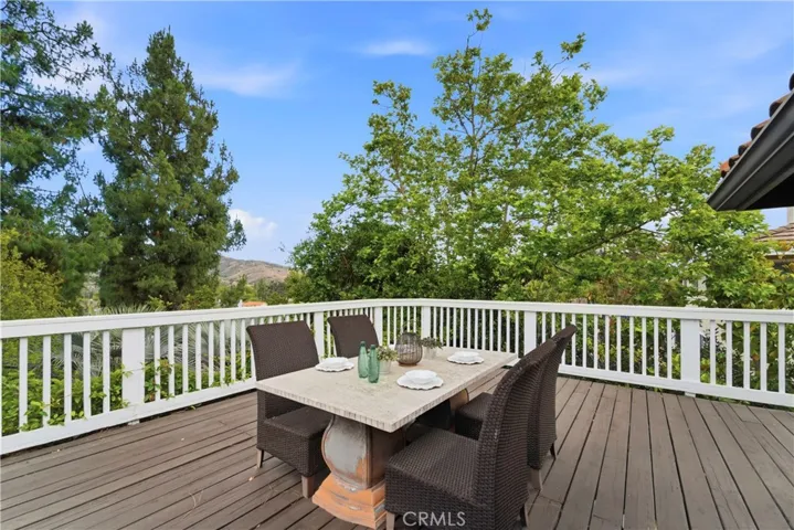 5620 Middle Crest, Agoura Hills, California 91301