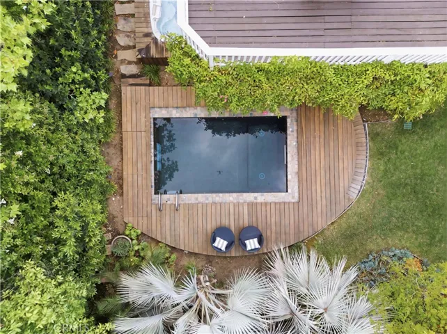 5620 Middle Crest, Agoura Hills, California 91301