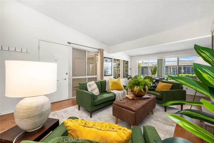 13451 Danbury Lane 133e, Seal Beach, California 90740