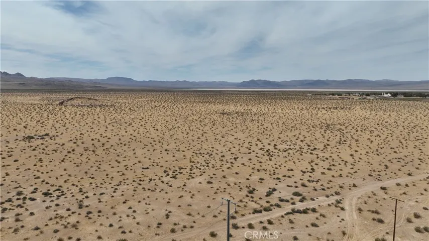 41331 Coyote Lake, Newberry Springs, California 92365