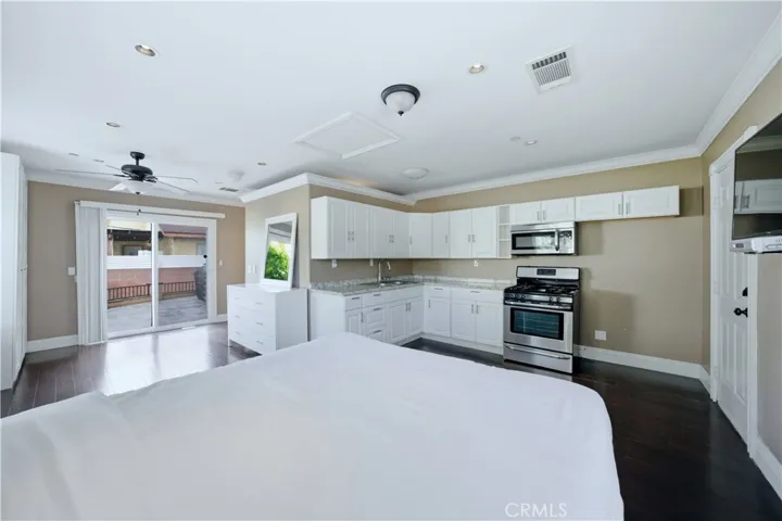 8353 Gainford, Downey, California 90240