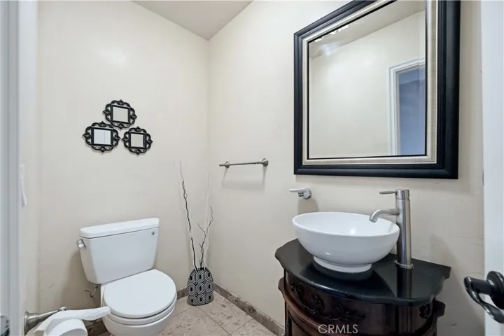 8353 Gainford, Downey, California 90240