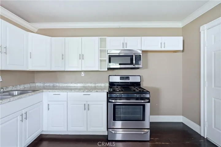 8353 Gainford, Downey, California 90240