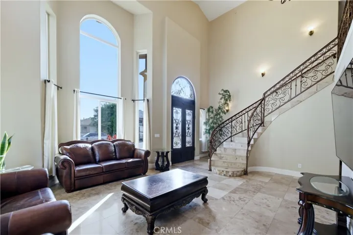 8353 Gainford, Downey, California 90240