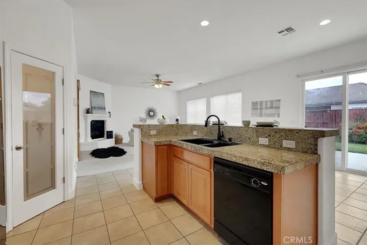 1410 Night Heron Street, Plumas Lake, California 95961