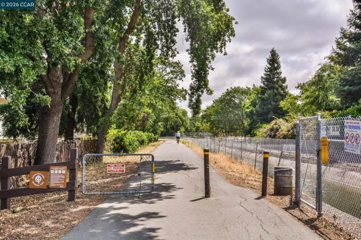 Iron Horse Trail