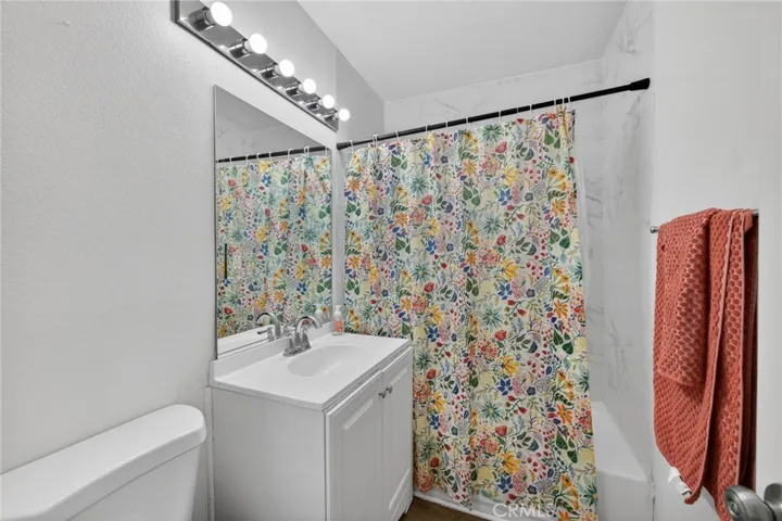 26296 Investors, Hemet, California 92544