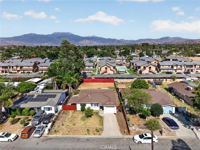26296 Investors, Hemet, California 92544