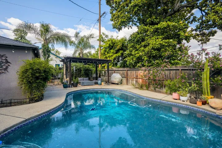 107 E Normal, Fresno, California 93704