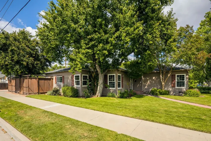 107 E Normal, Fresno, California 93704