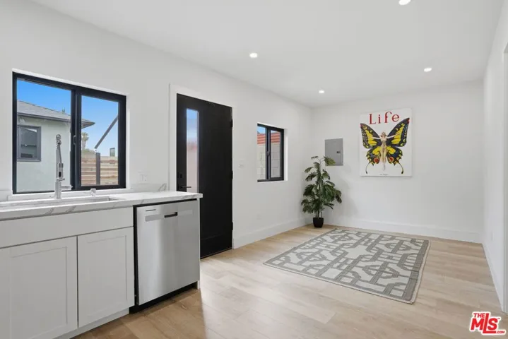 7530 & 7532 Gaviota Avenue, Van Nuys, California 91406