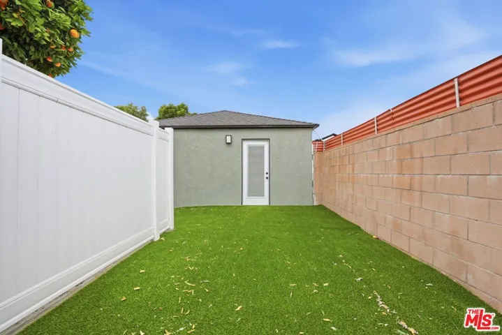 7530 & 7532 Gaviota Avenue, Van Nuys, California 91406