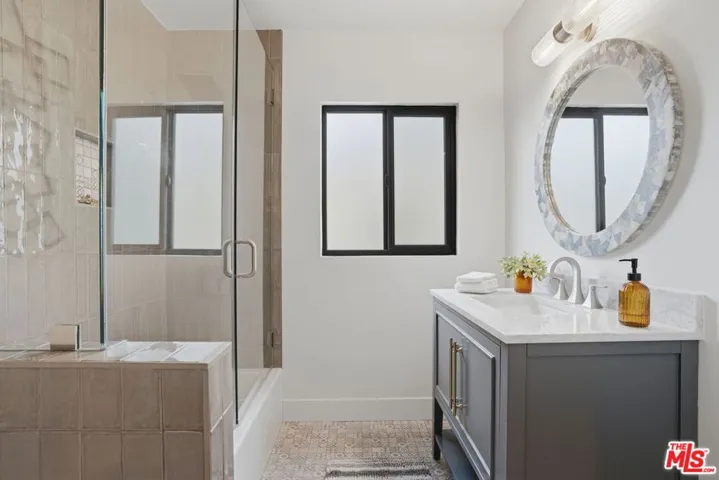 7530 & 7532 Gaviota Avenue, Van Nuys, California 91406