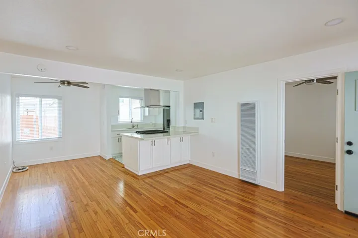 70 Roycroft Ave, Long Beach, California 90803