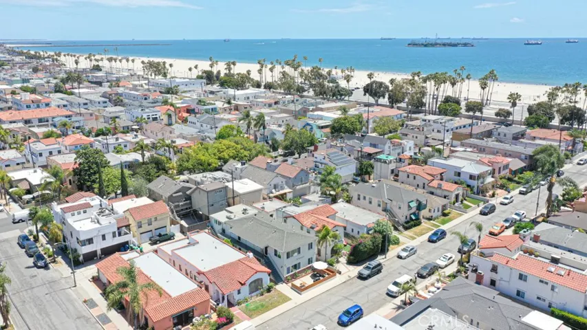70 Roycroft Ave, Long Beach, California 90803