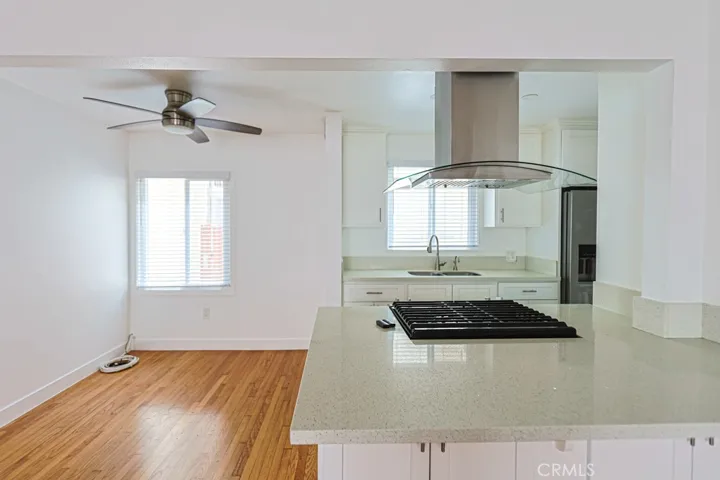 70 Roycroft Ave, Long Beach, California 90803