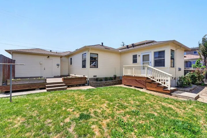 120 Santa Clara Street, Watsonville, California 95076