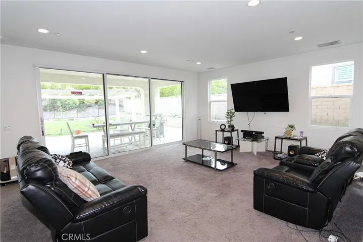 25085 Cypress Bluff Drive, Canyon Country, California 91387