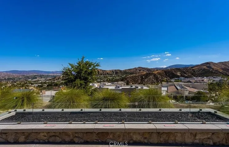25085 Cypress Bluff Drive, Canyon Country, California 91387