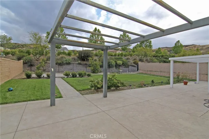 25085 Cypress Bluff Drive, Canyon Country, California 91387