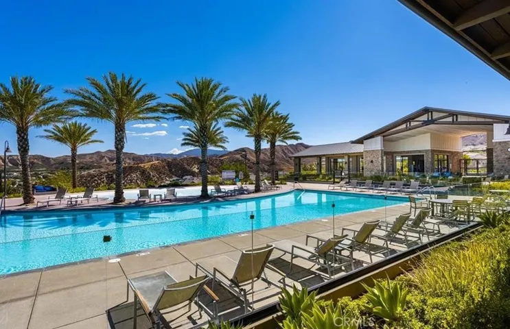 25085 Cypress Bluff Drive, Canyon Country, California 91387