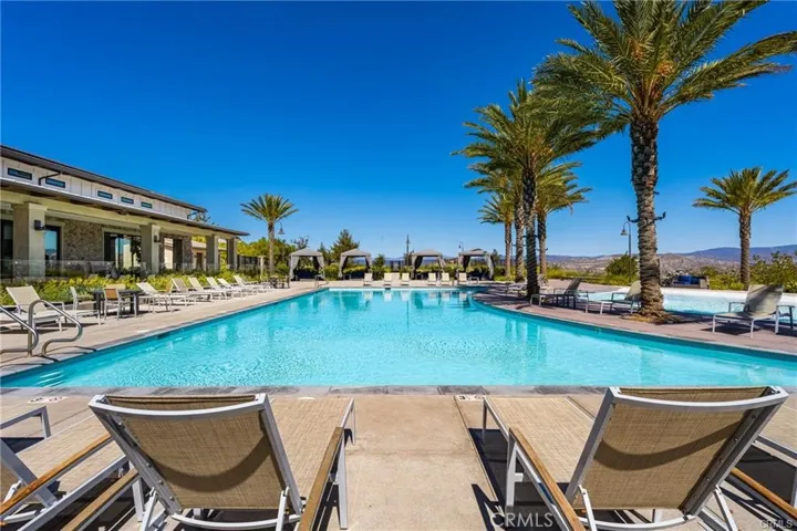 Community pool