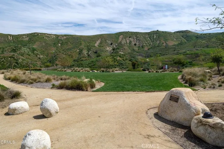 25085 Cypress Bluff Drive, Canyon Country, California 91387