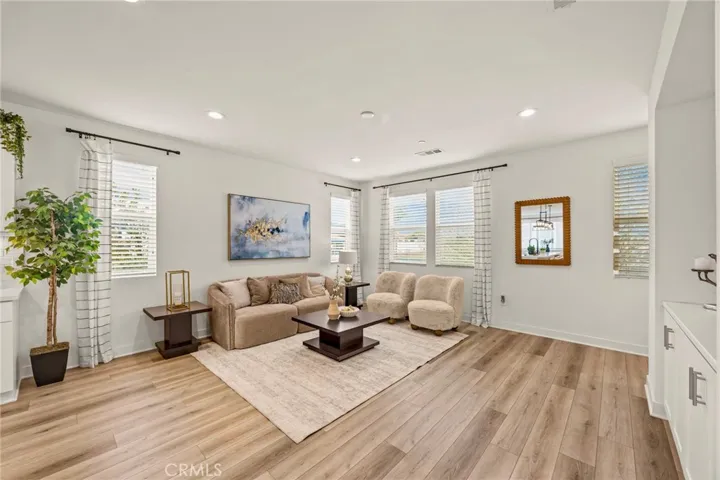 1153 Grace Lane, South El Monte, California 91733