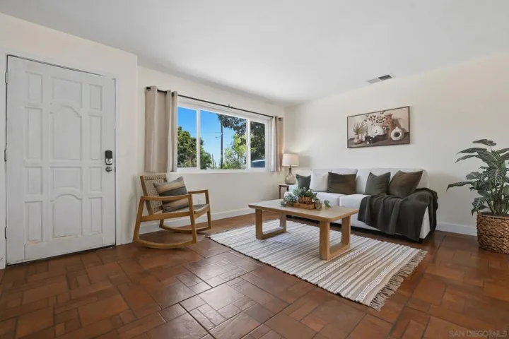 515 Ross Dr, Escondido, California 92029