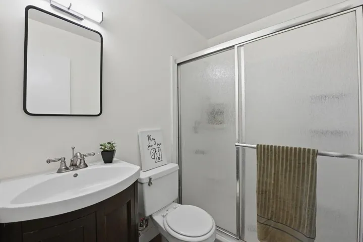 515 Ross Dr, Escondido, California 92029
