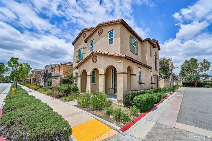 6590 Mogano Dr, Chino, California 91710