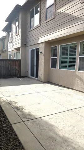 Rear patio/yard