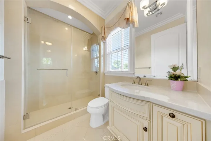 2041 S 6th, Arcadia, California 91006